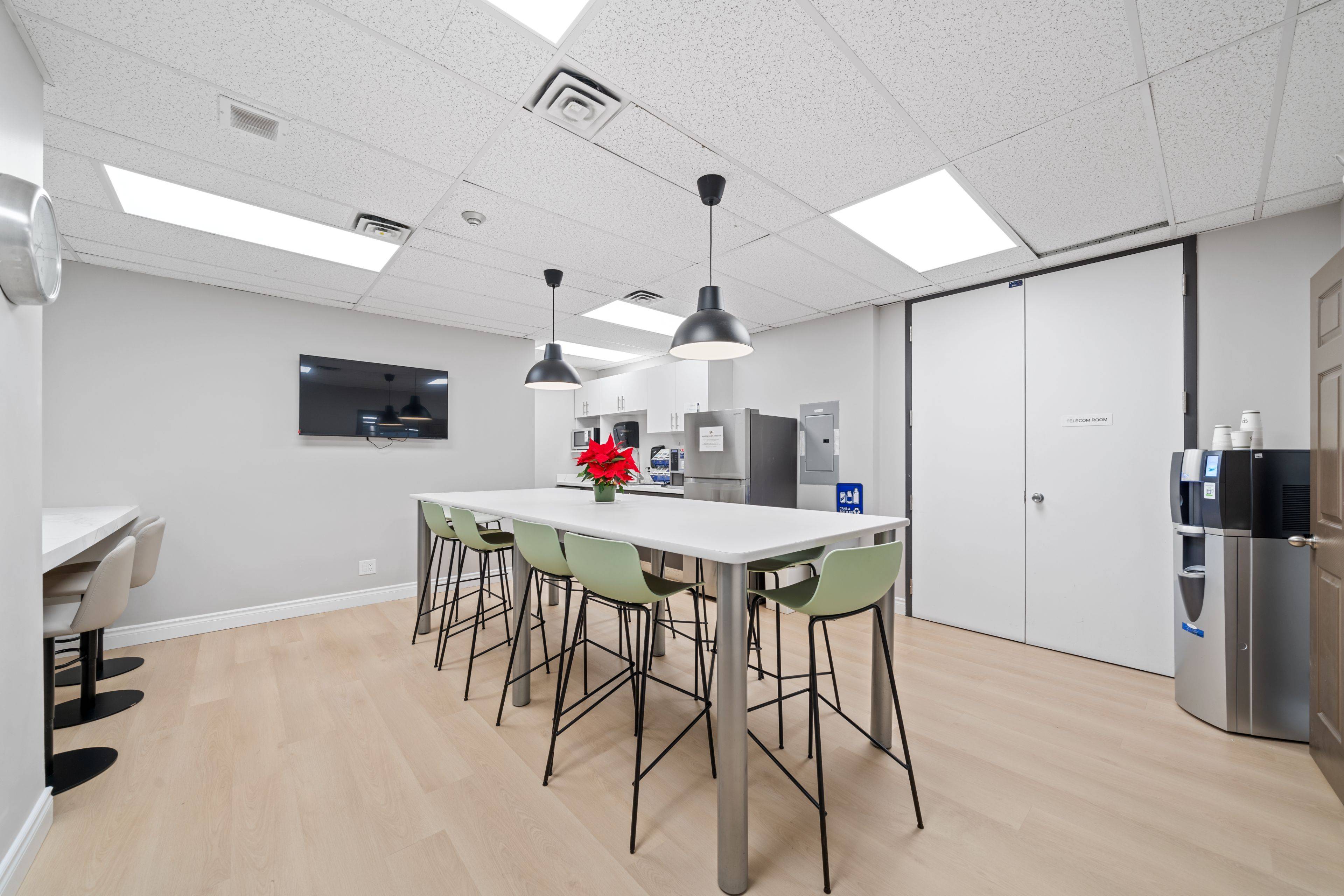 Toronto C15, ON M2H 3P8,105 Gordon Baker RD #618