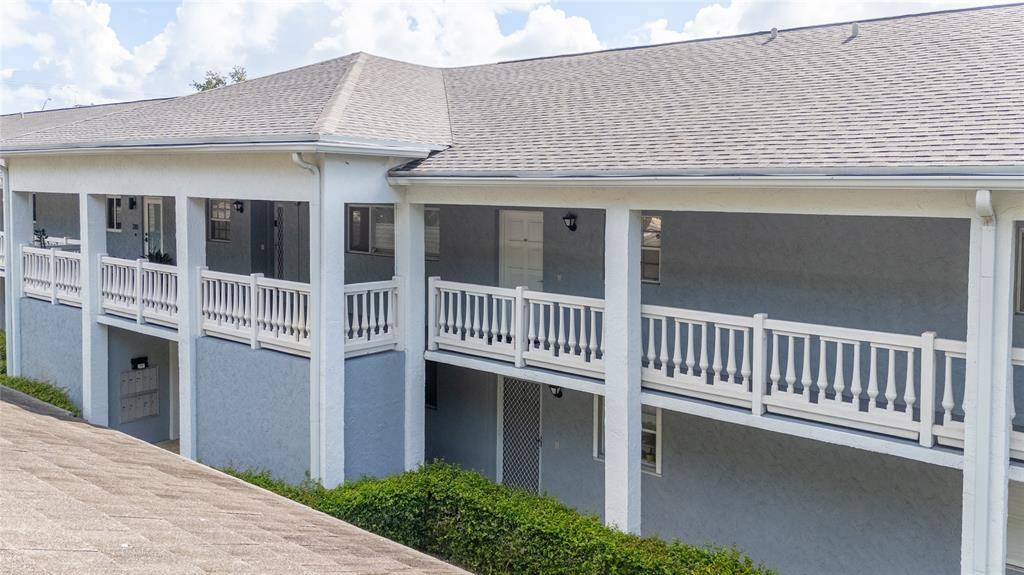 Hollywood, FL 33024,7556 Stirling Rd #222