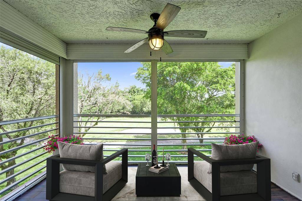 Davie, FL 33324,9460 Tangerine Pl #307