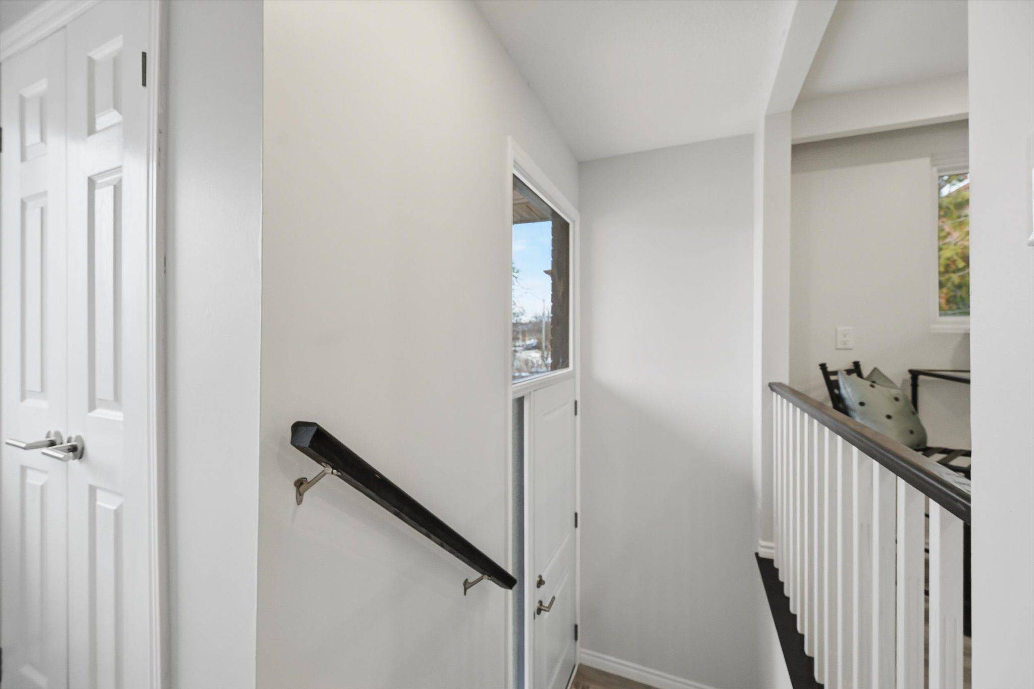 Burlington, ON L7P 3Y3,2344 Glastonbury RD