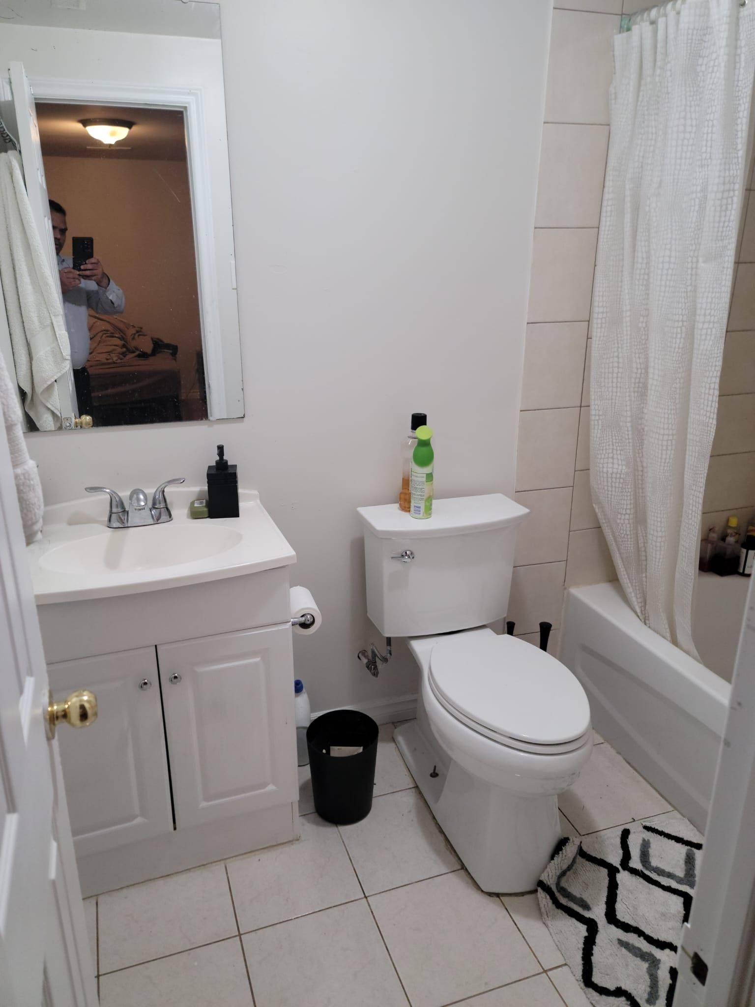 Mississauga, ON L5J 3X7,1502 Banwell RD