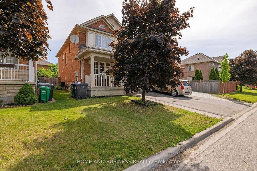 Mississauga, ON L5M 7Y3,5415 Longford DR