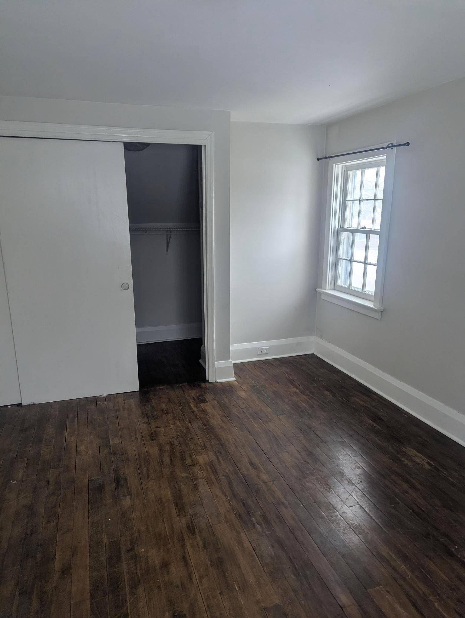 Belleville, ON K8N 3Z2,306 MacDonald AVE