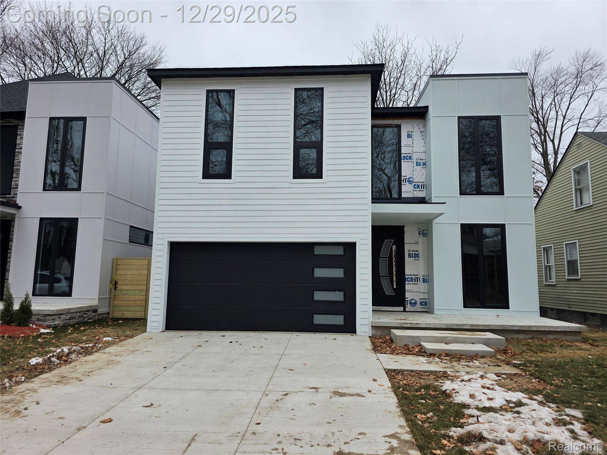 Royal Oak, MI 48073,1837 N Washington AVE