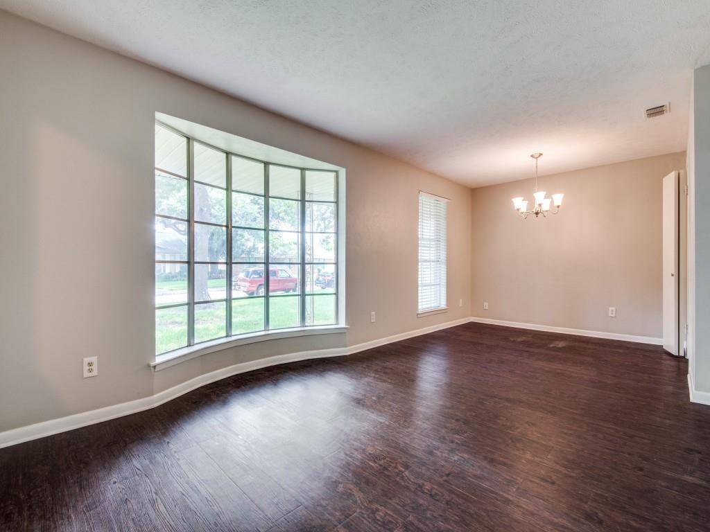 Dallas, TX 75232,2025 Cedar Valley Lane