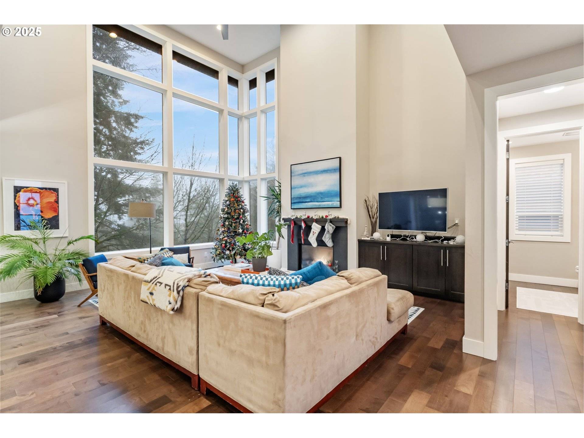 Portland, OR 97229,3311 NW TULLAMORE CT