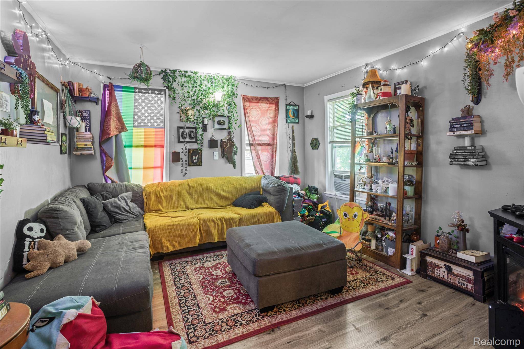 Port Huron, MI 48060,1012 8th ST