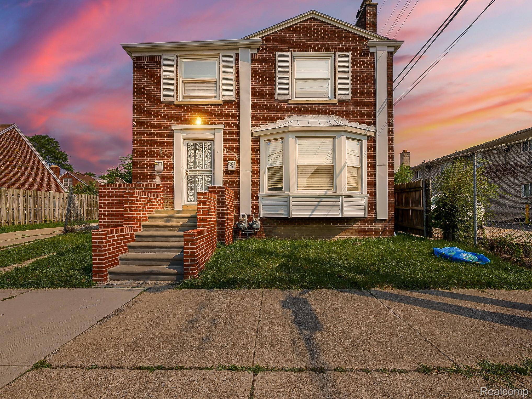 Detroit, MI 48227,15534 Eaton ST