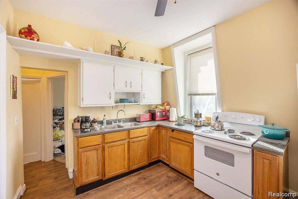 Dryden, MI 48428,5550 Main ST