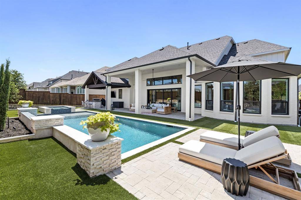 Celina, TX 75009,2104 Sherluck Court