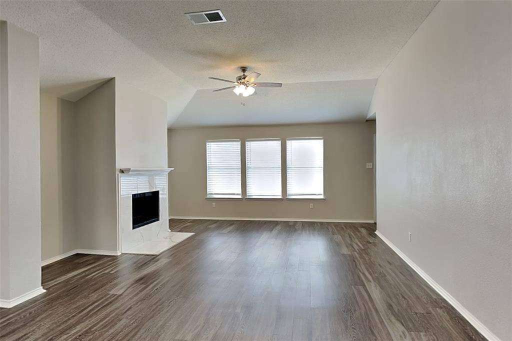 Arlington, TX 76002,310 Montana Drive