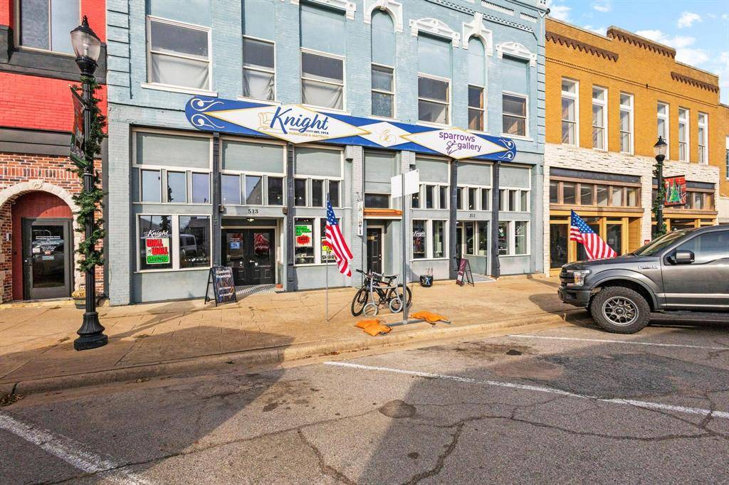 Denison, TX 75020,511-513 W Main Street