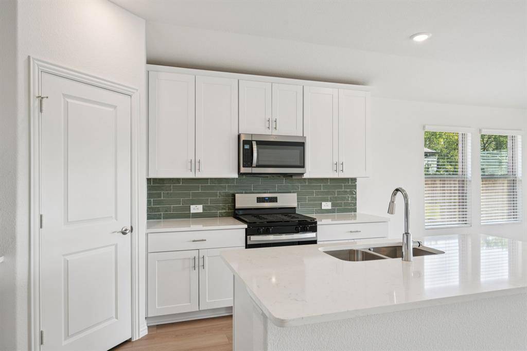 Lavon, TX 75166,1022 Eagle Run Lane