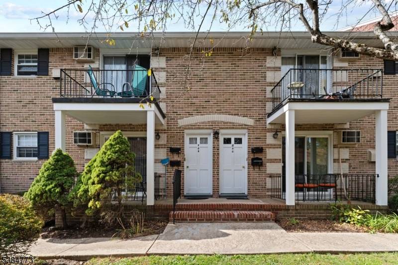 Morristown Town, NJ 07960,320 SOUTH STREET 4F #F