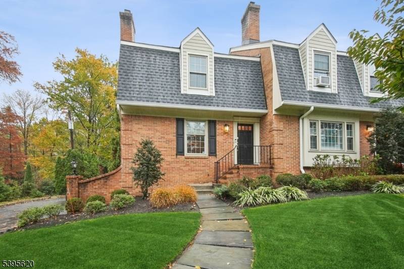 Cranford Twp., NJ 07016,30 Spring Field Ave #A