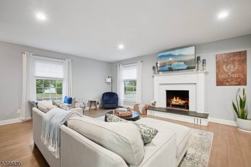 Cranford Twp., NJ 07016,30 Spring Field Ave #A