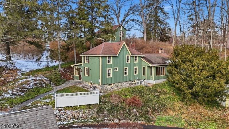 White Twp., NJ 07823,737 Water St