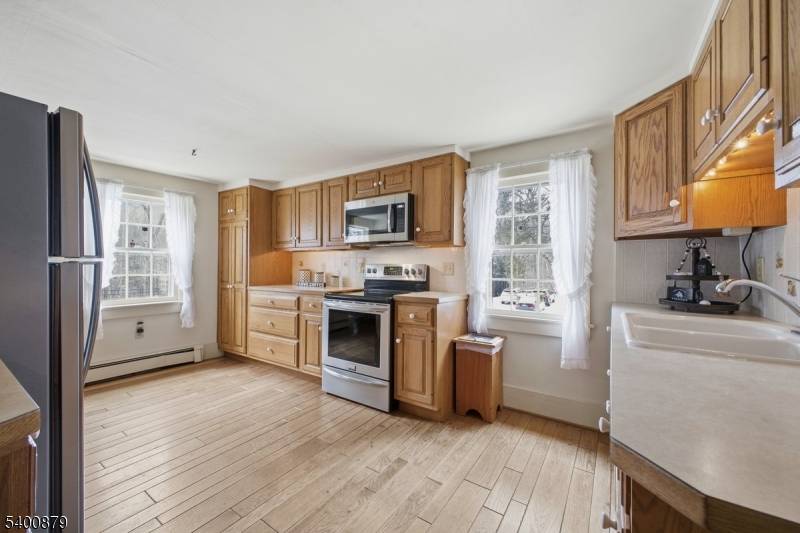 White Twp., NJ 07823,737 Water St