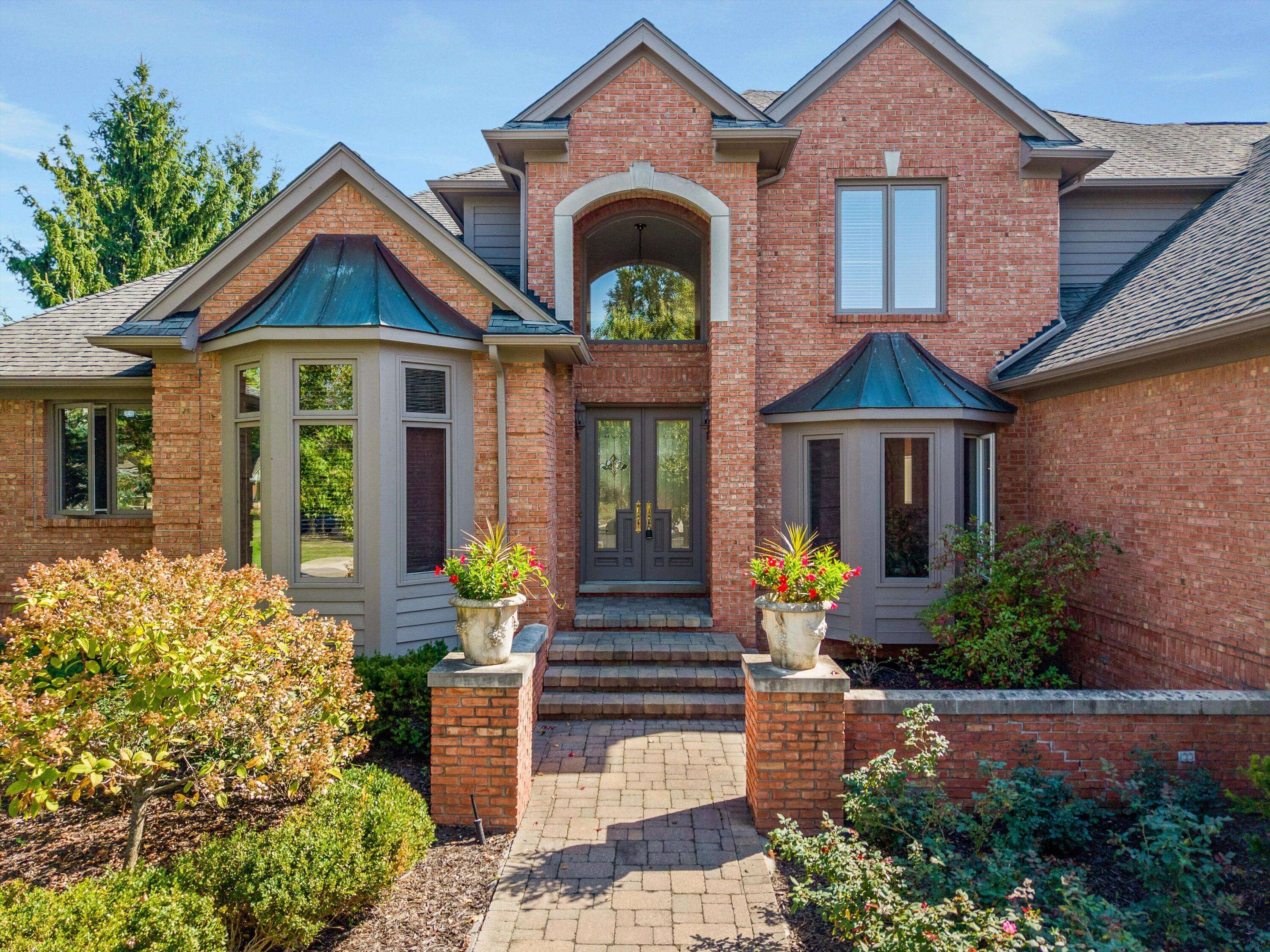 Canton, MI 48187,7040 Royal Villa CT