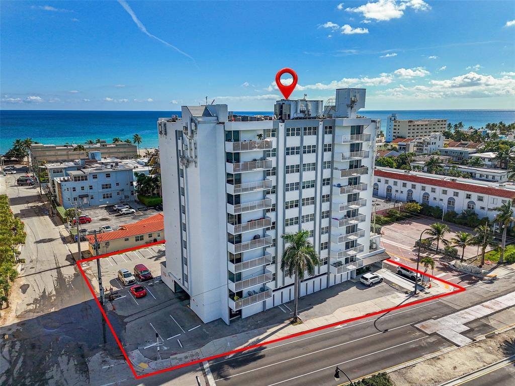 Hollywood, FL 33019,211 S Ocean Dr #301