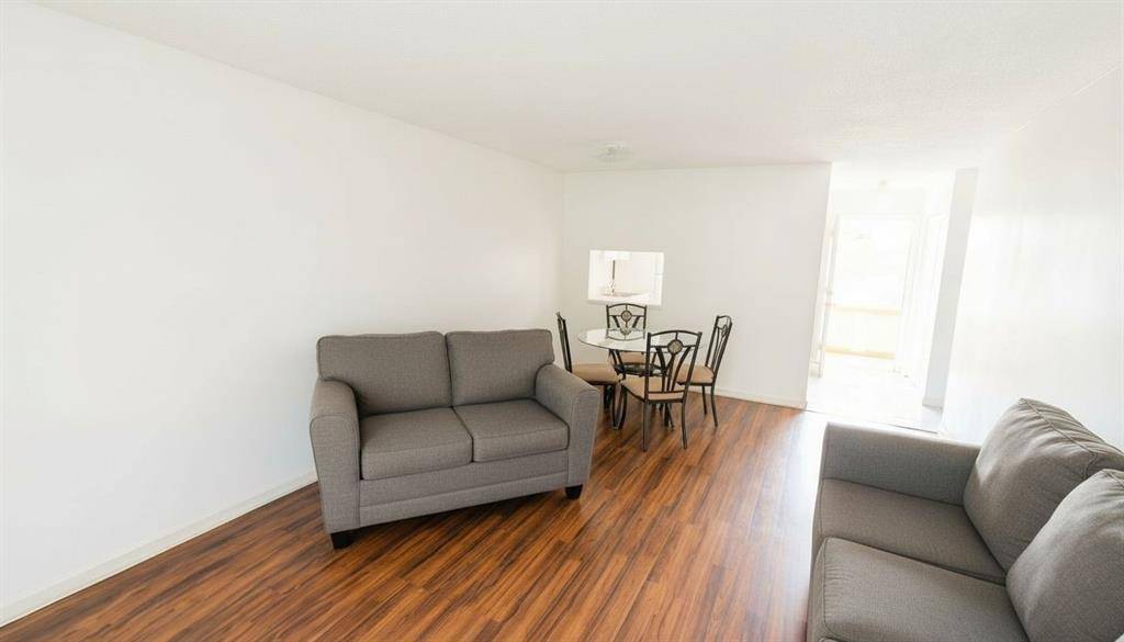 Miami, FL 33169,505 NW 177th St #210