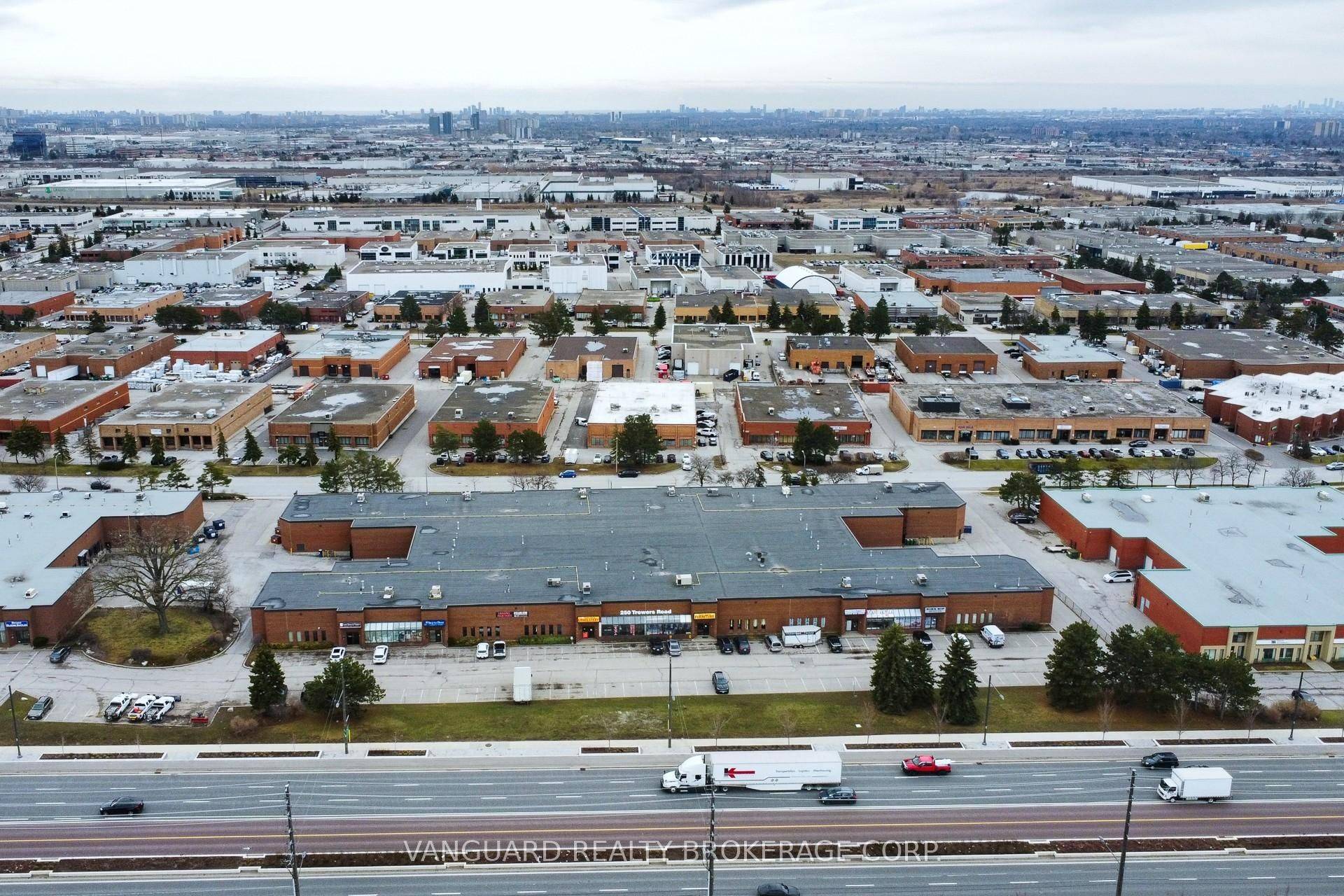 Vaughan, ON L4L 5Z9,250 Trowers RD #1