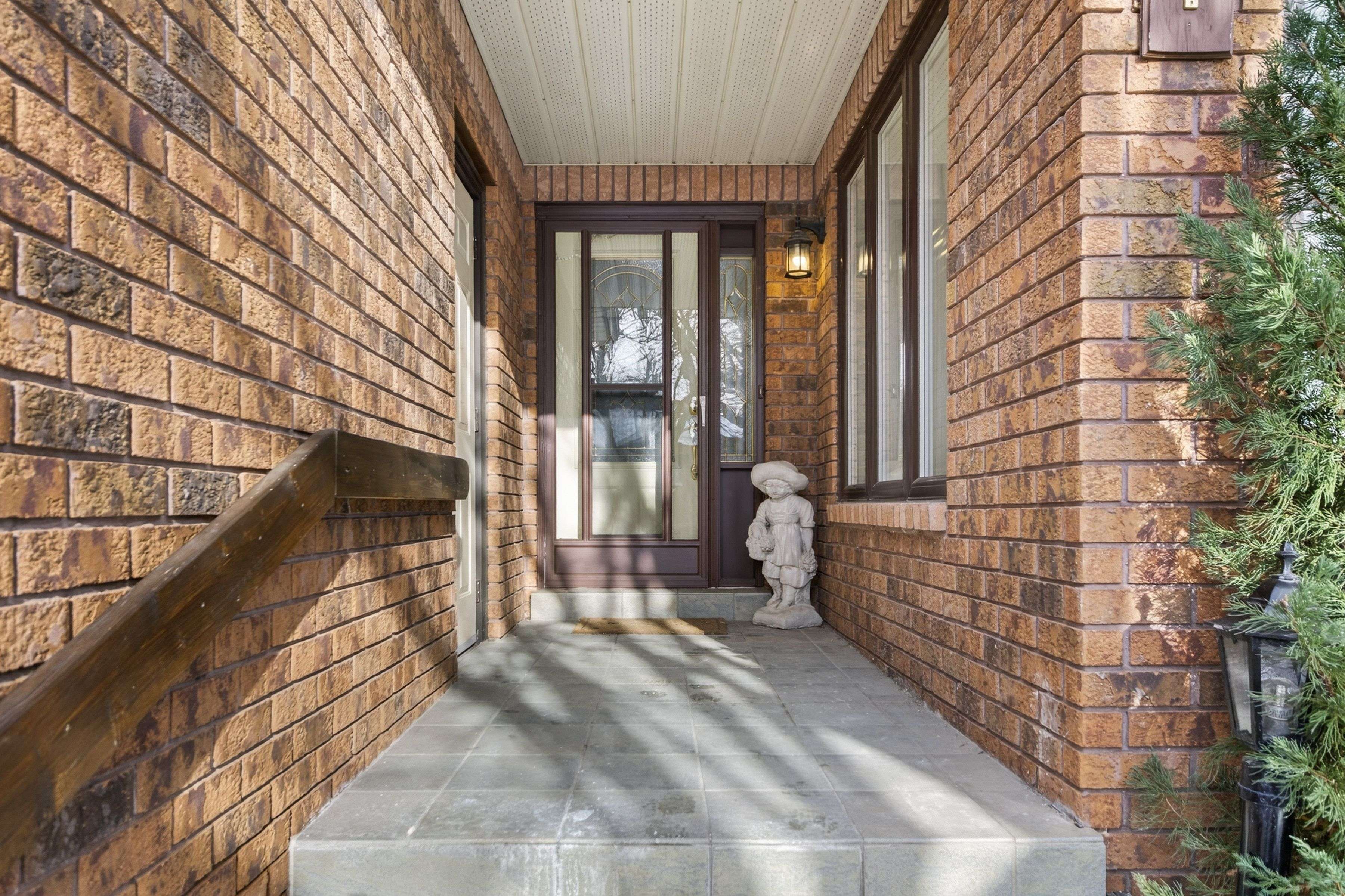 New Tecumseth, ON L9R 1R3,1 Glen Eden WAY #33