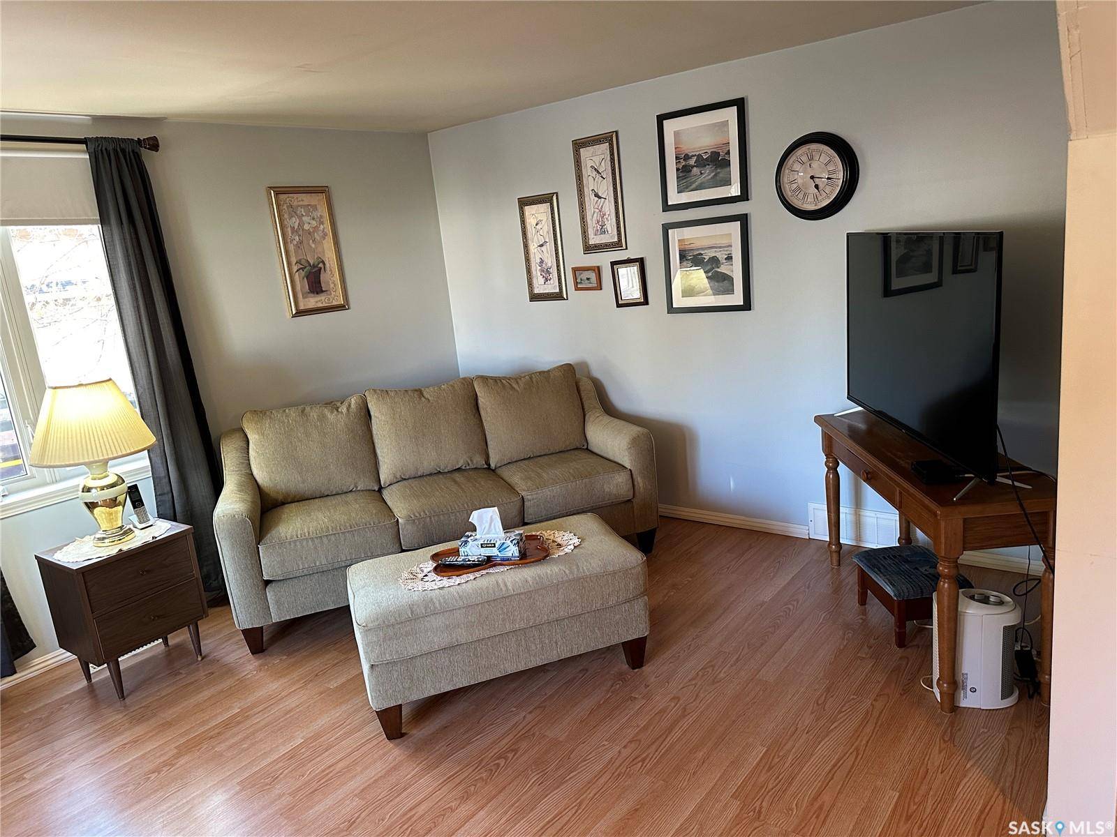 Rosthern, SK S0K 3R0,408 5th AVENUE