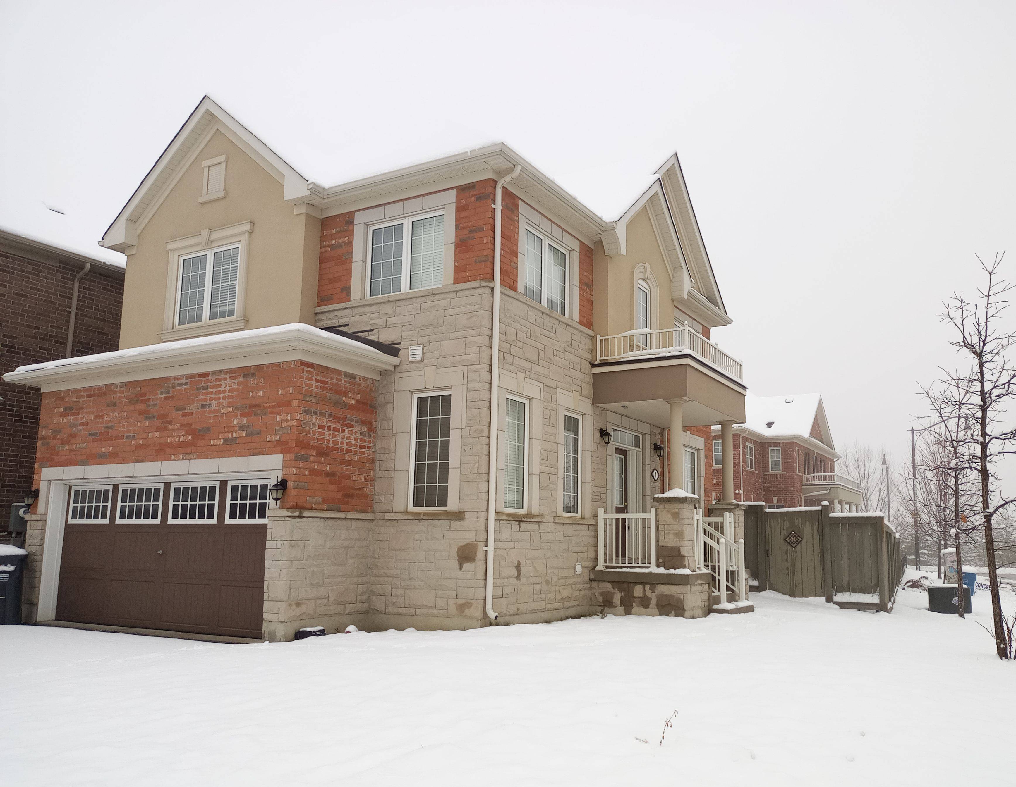 Brampton, ON L7A 4T7,4 Redfern ST