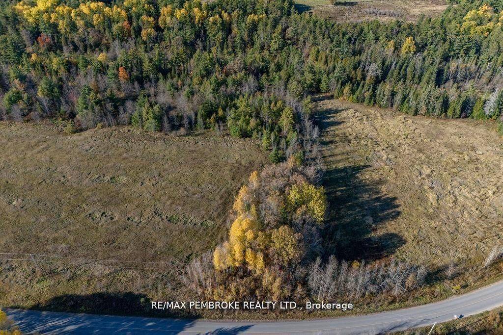 Horton, ON K7V 0A5,00 Thomson RD