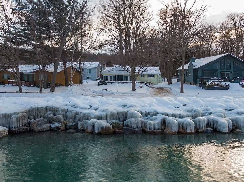 Meaford, ON N4L 1A7,35 LAKESIDE AVE