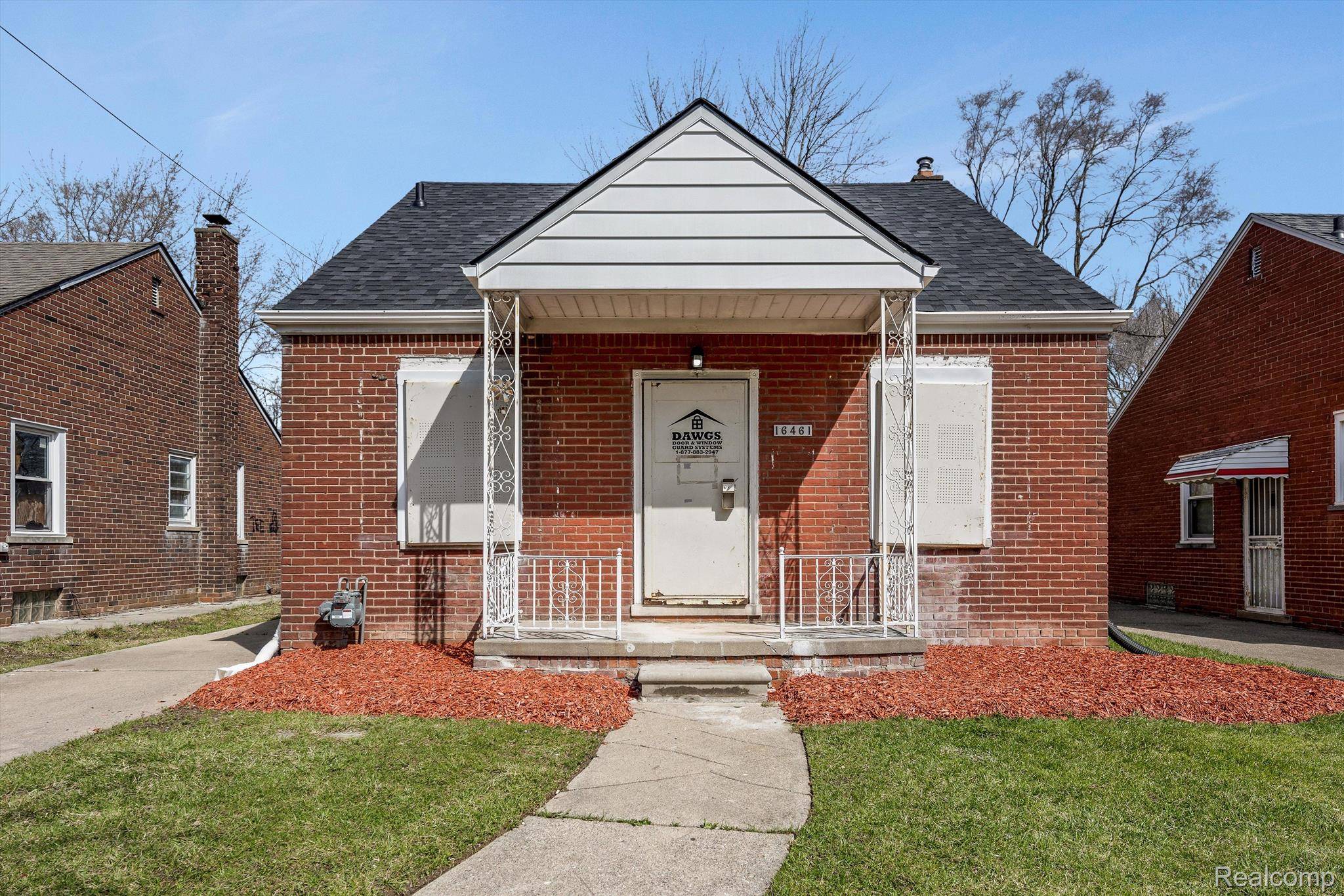 Detroit, MI 48205,16461 E STATE FAIR ST