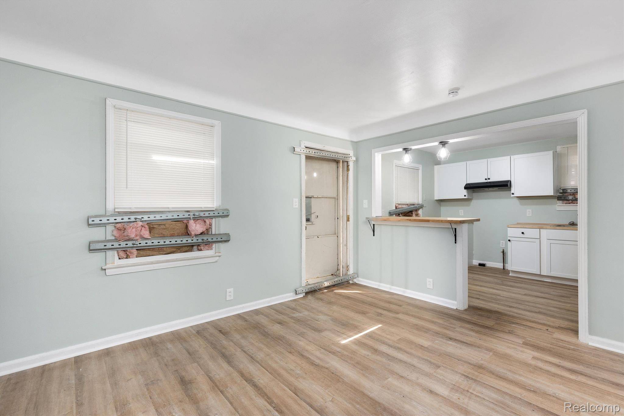 Detroit, MI 48205,16461 E STATE FAIR ST