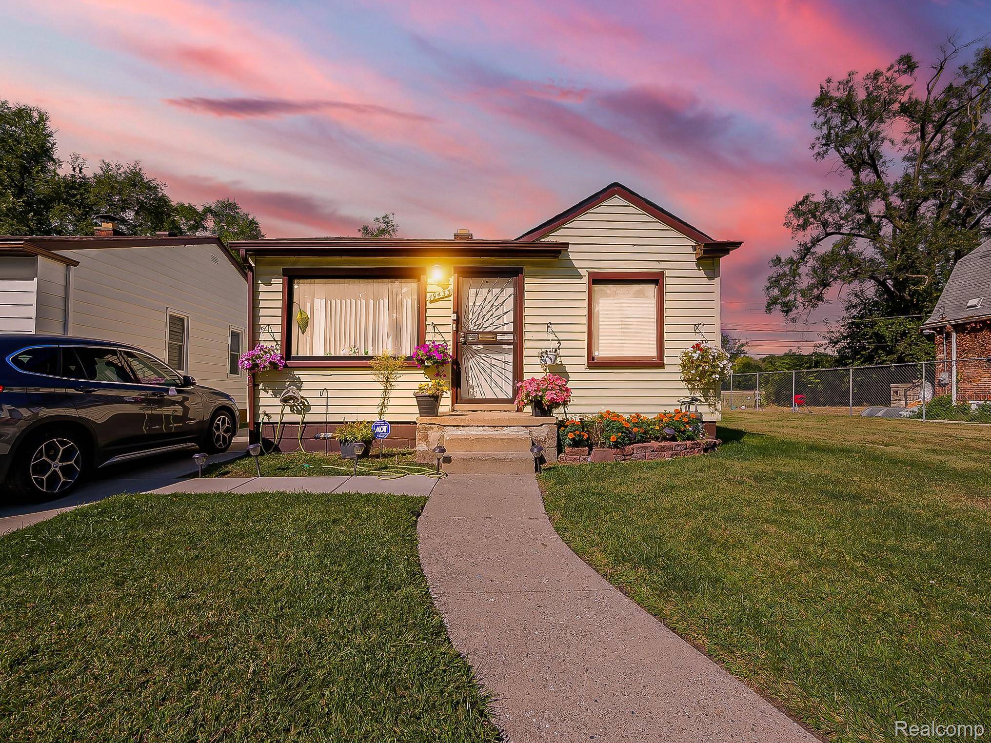 Detroit, MI 48235,19433 Fenmore ST