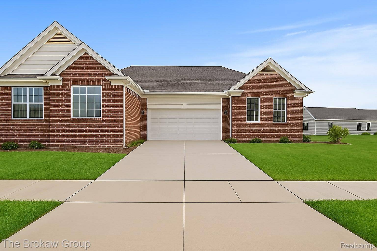 Lapeer, MI 48446,1423 Luxington ST