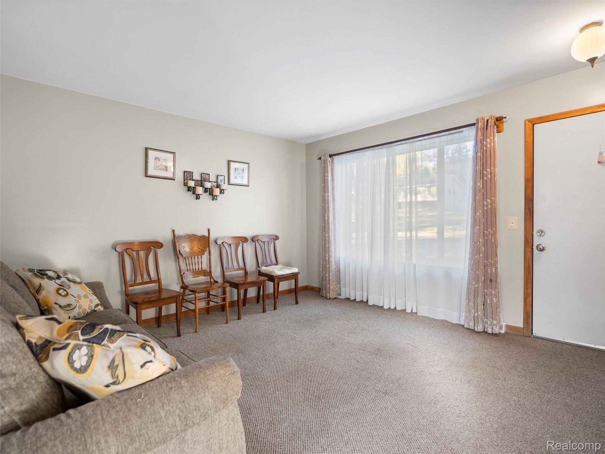 Lake Orion, MI 48362,845 Harry Paul DR