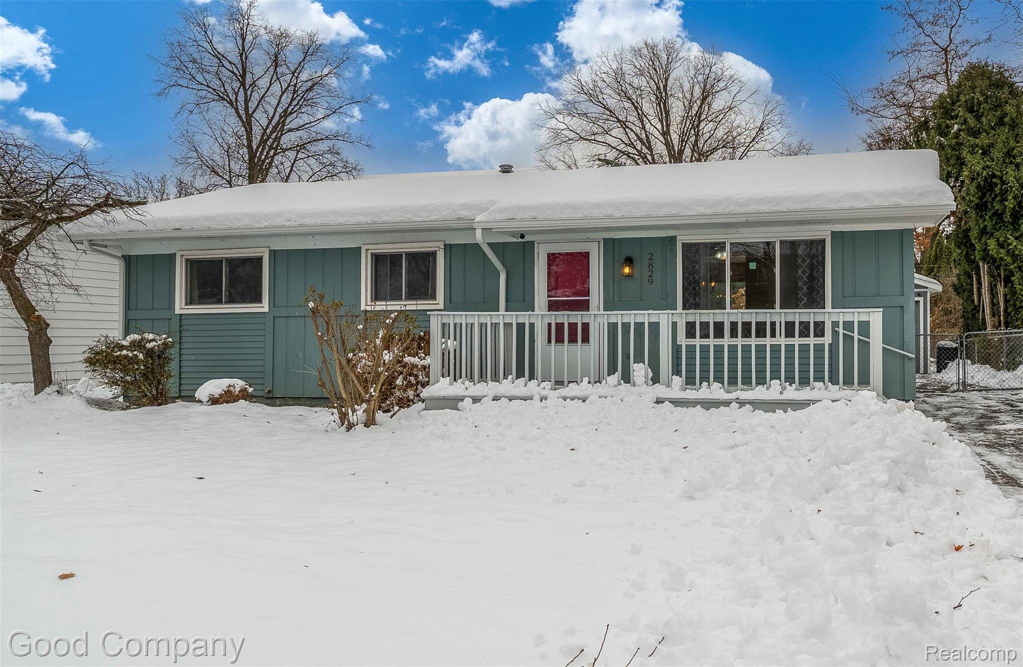 Keego Harbor, MI 48320,2829 Wall ST