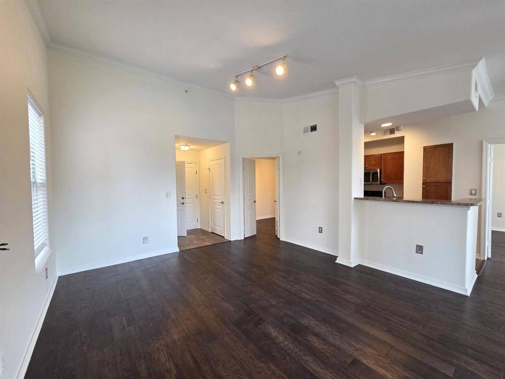 Irving, TX 75039,330 Las Colinas Boulevard E #456