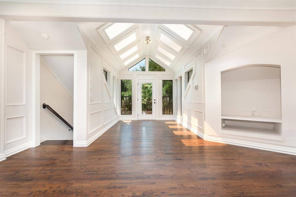 Dallas, TX 75287,4410 Briargrove Lane