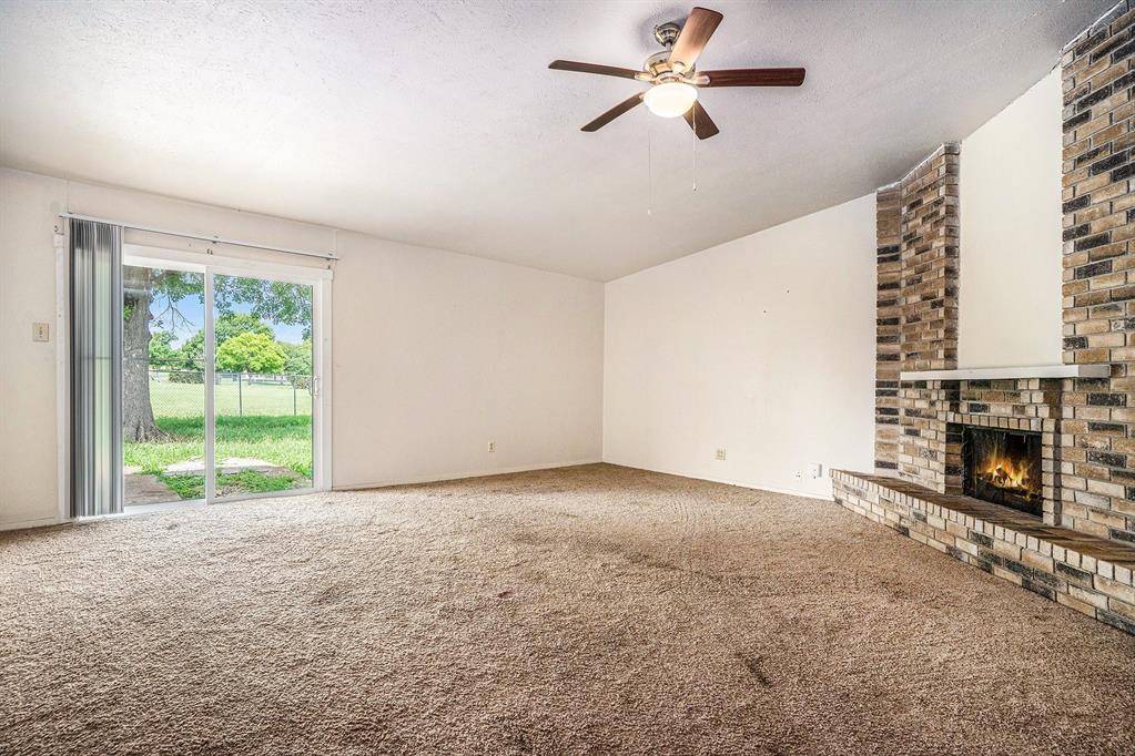 Fort Worth, TX 76133,7508 Parkwood Lane