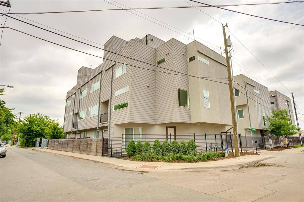 Dallas, TX 75215,1205 Hyde Court