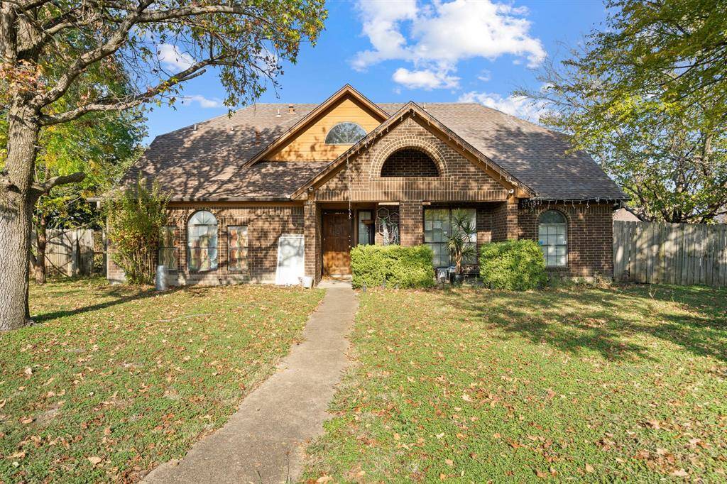 Desoto, TX 75115,822 Aspen Lane