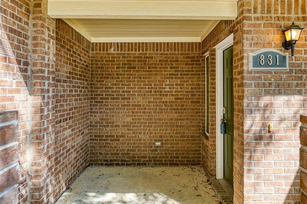 Lewisville, TX 75067,831 Summercreek Drive