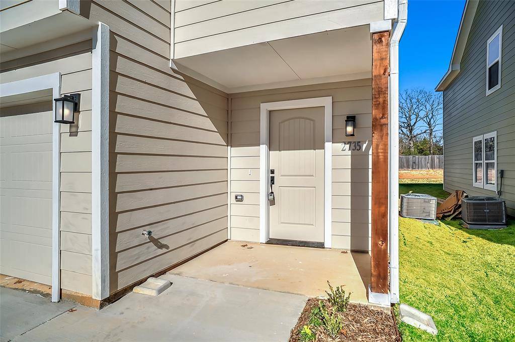 Denison, TX 75020,2735 W Washington Street