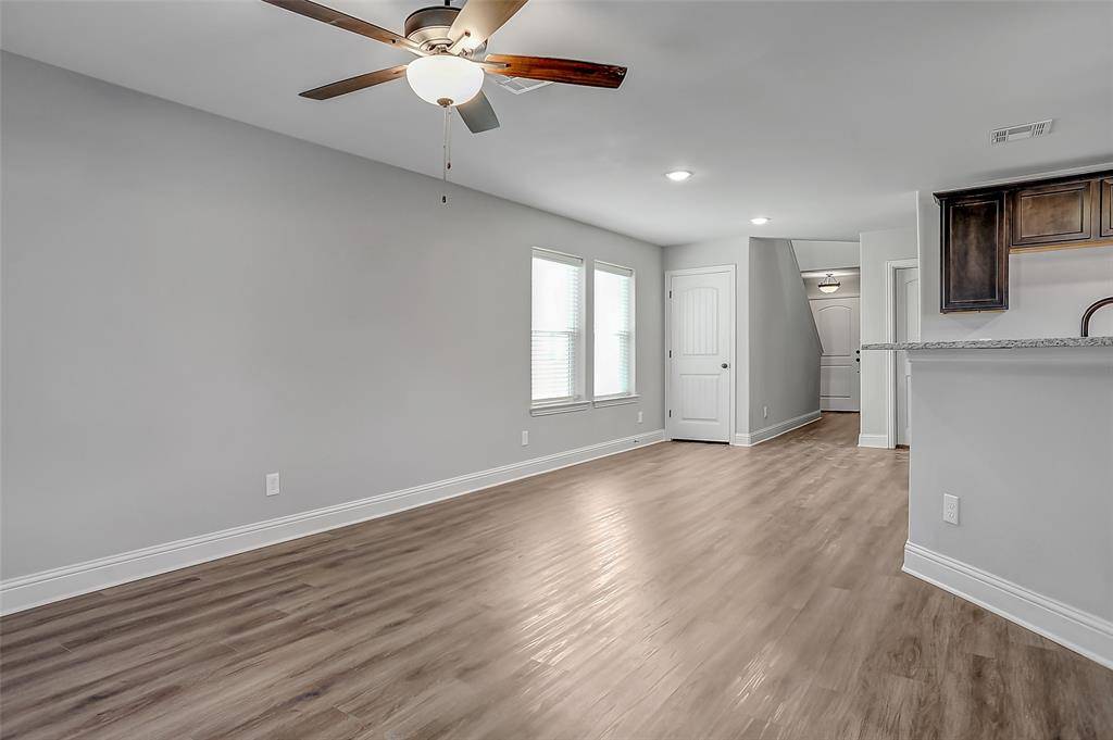 Denison, TX 75020,2735 W Washington Street