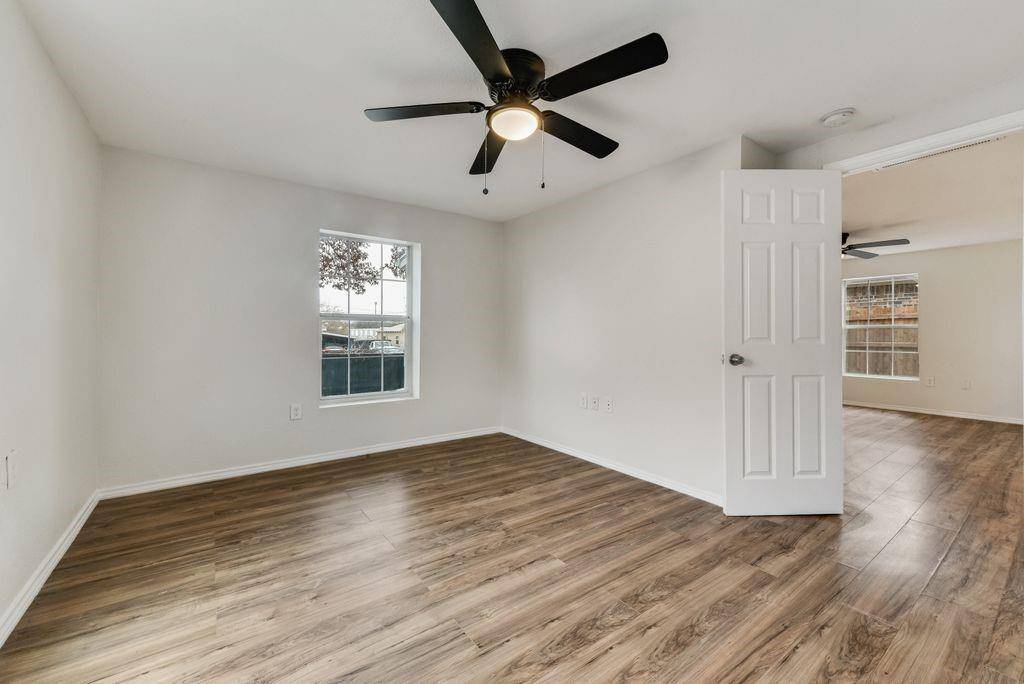 Fort Worth, TX 76106,3518 N Pecan Street