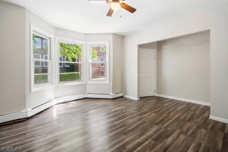 Newark City, NJ 07108,336 Madison Ave