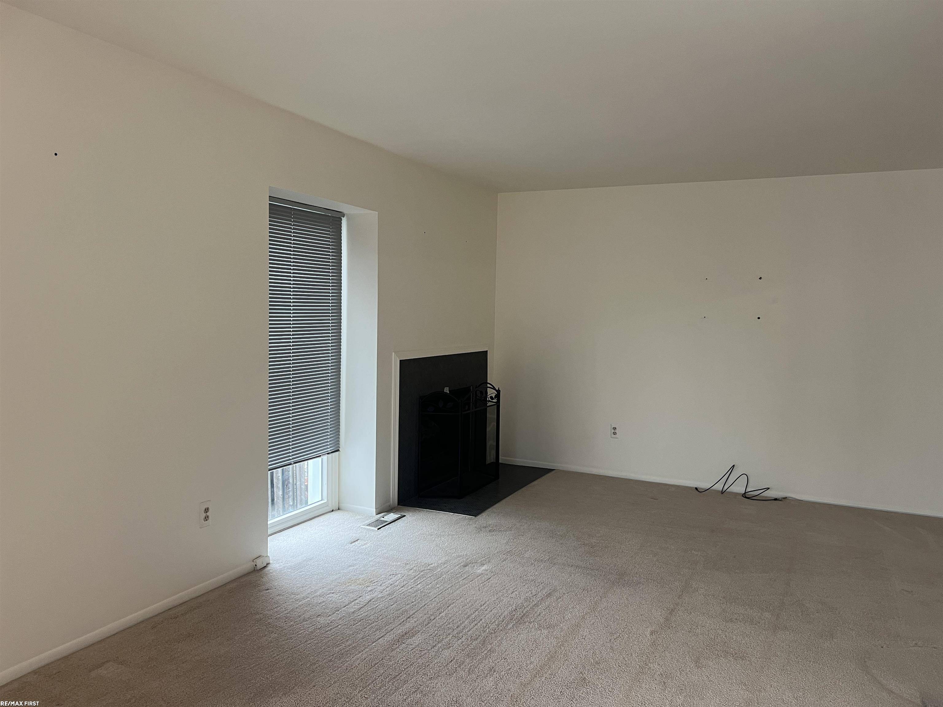 Clinton Township, MI 48036,37637 Charter Oaks BLVD