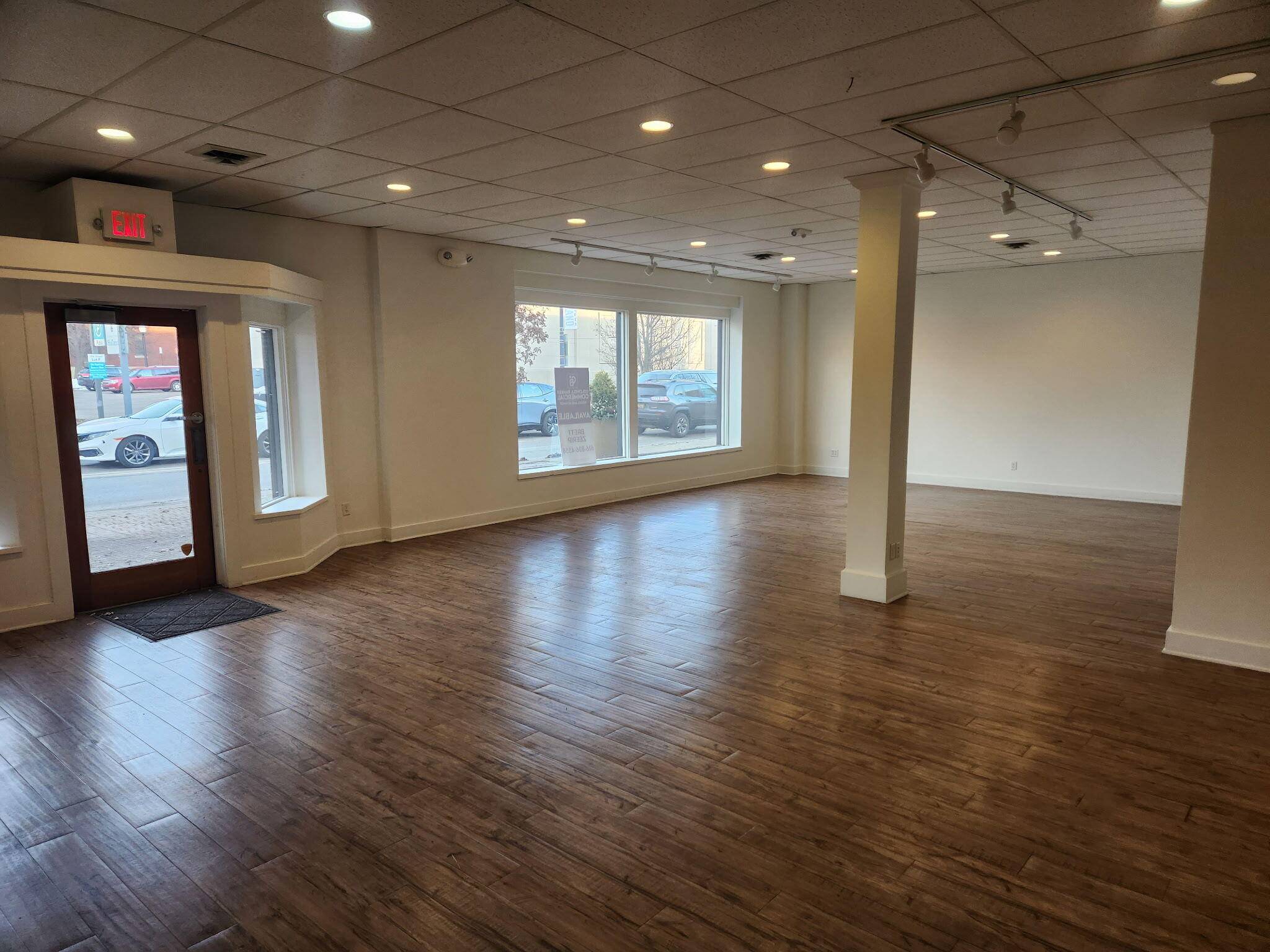 Holland, MI 49423,224 S River AVE #1st Floor