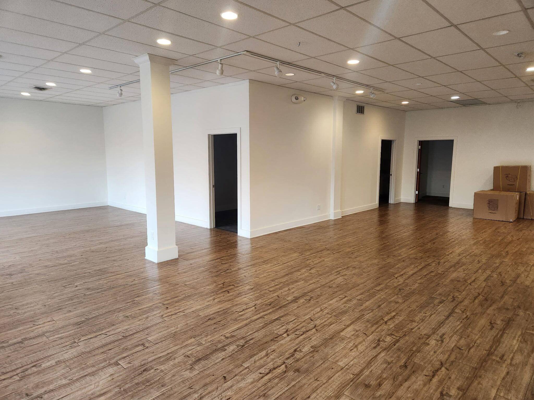 Holland, MI 49423,224 S River AVE #1st Floor